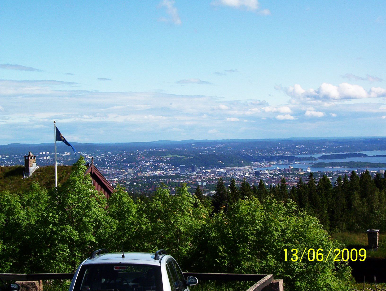 100_4032_Holmenkollen - pohled na OSLO